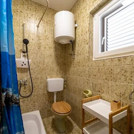 Seaside House Barbat, Rab - 25029 Feriehus *