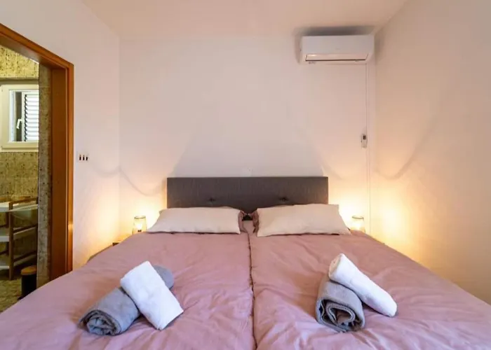 Seaside House Barbat, Rab - 25029 Semesterbostad *