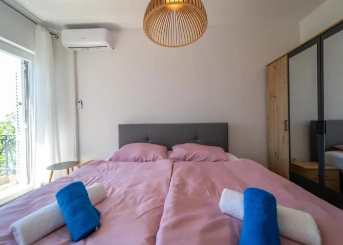 Seaside House Barbat, Rab - 25029 Vakantiehuis *