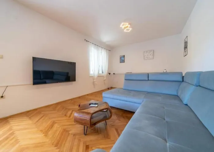 Seaside House Barbat, Rab - 25029 Vakantiehuis Rab Town
